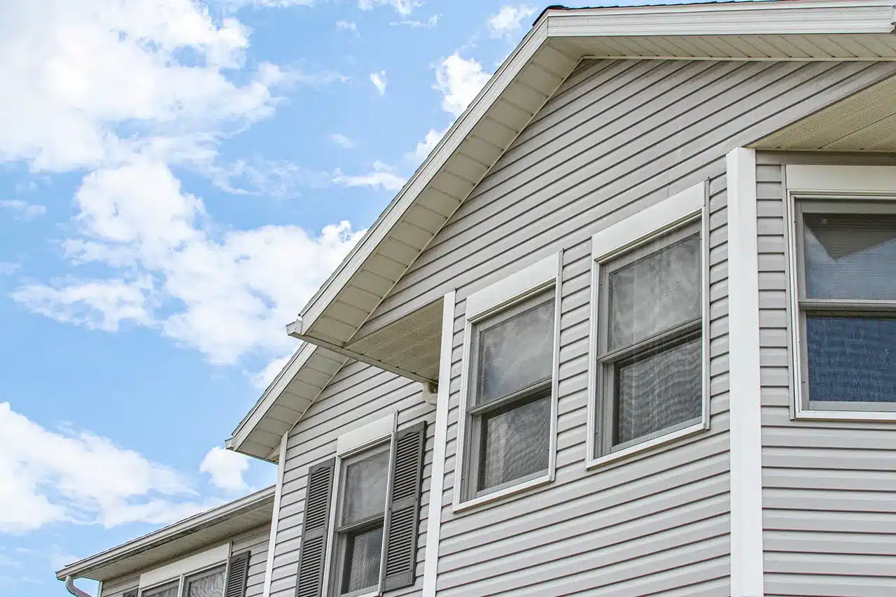 Double 5-inch Dutch lap siding in gray finish featuring energy-efficient design